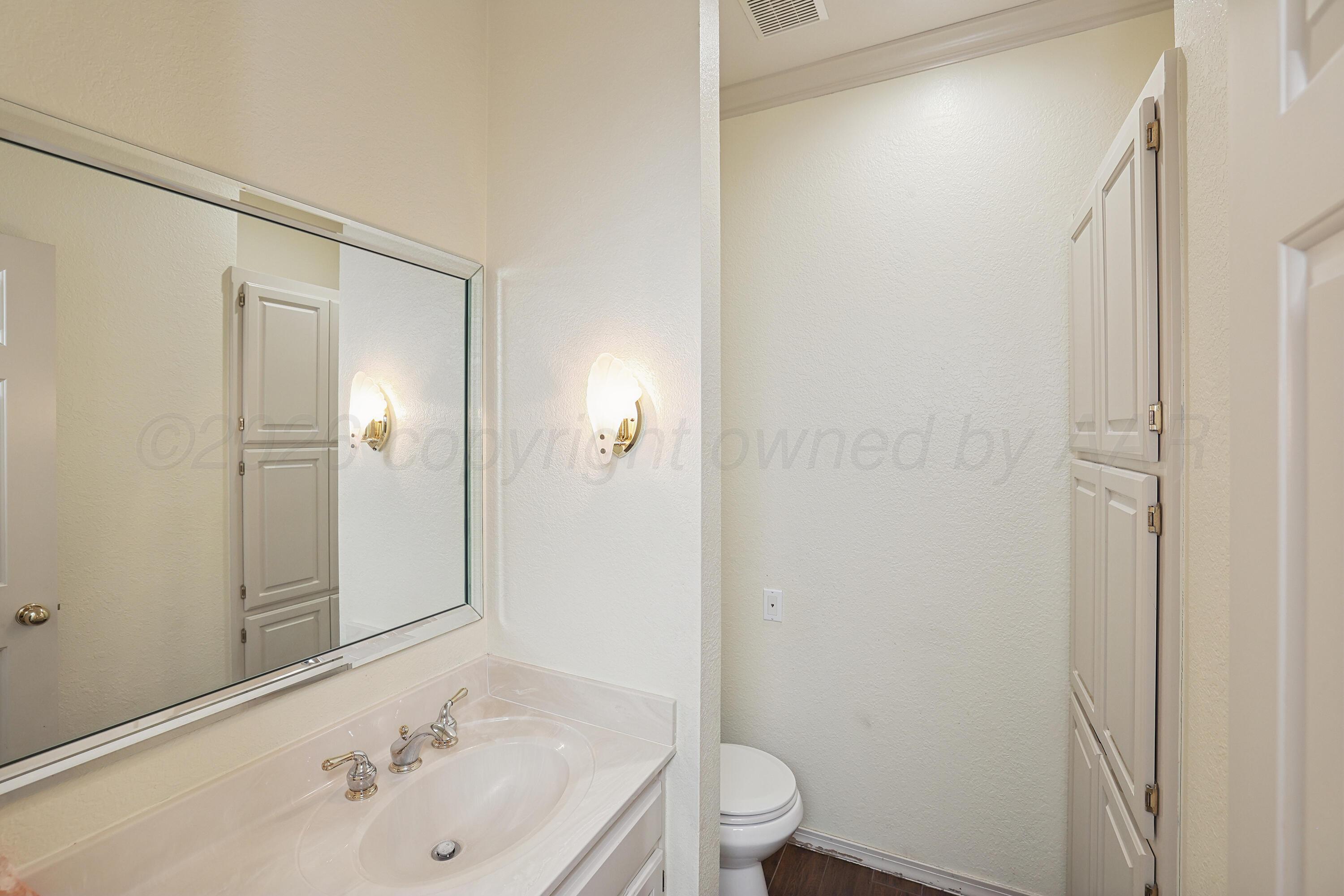 9 Quadrille Amarillo, TX 79106 - Photo 29 of 54 29-Half Bath