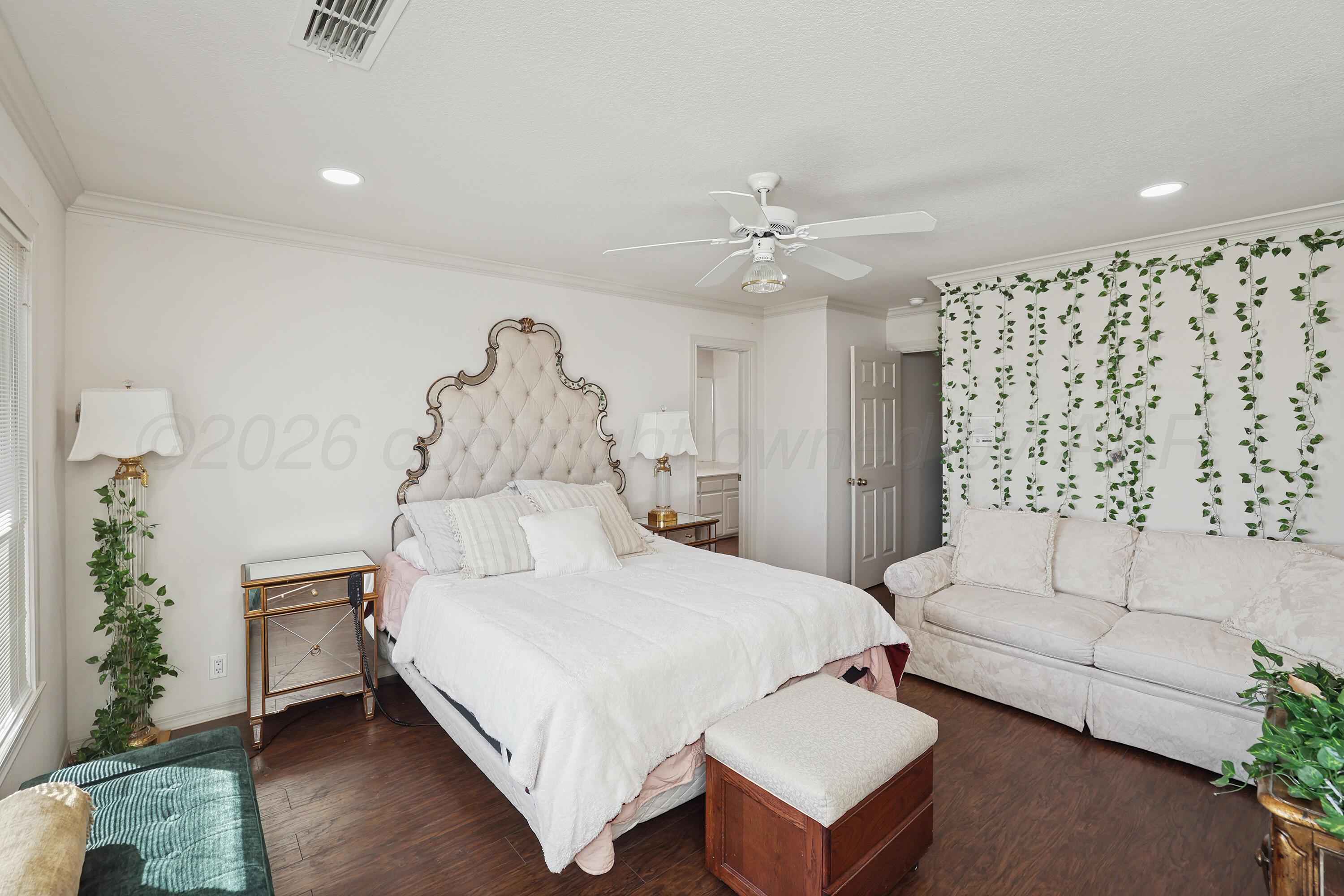 9 Quadrille Amarillo, TX 79106 - Photo 35 of 54 35-2nd Bedroom