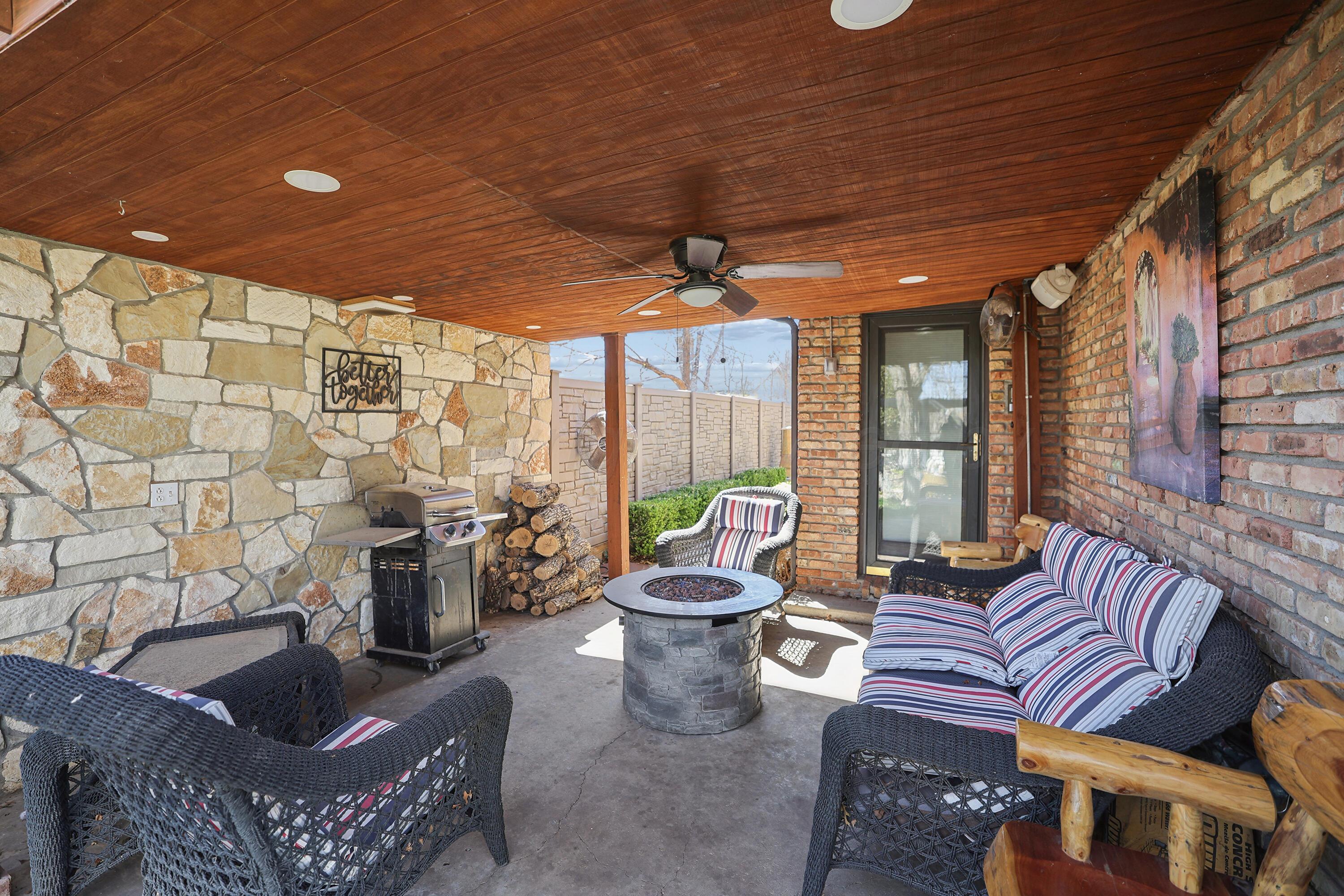 9 Quadrille Amarillo, TX 79106 - Photo 51 of 54 51-Covered Patio