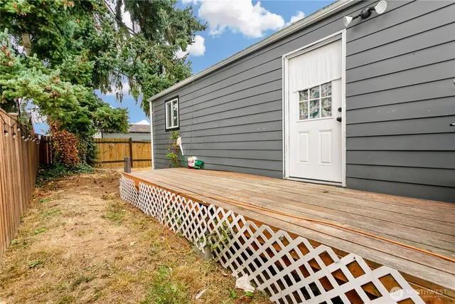 $474,950 | 807 South 74th Street, Tacoma, WA 98408