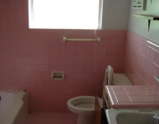 a bathroom with a toilet