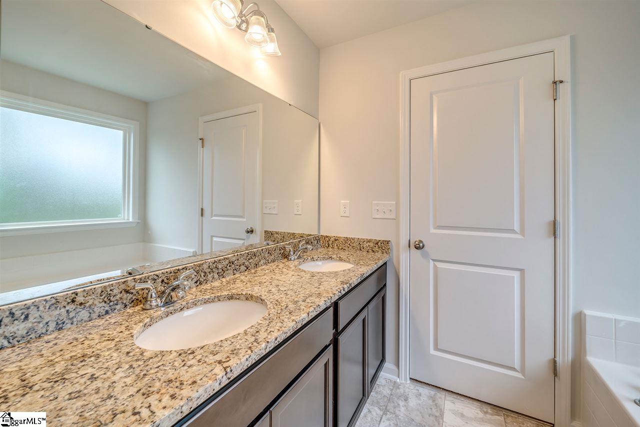 578 Ridgeville Crossing Drive Inman, SC 29349 - Photo 12 of 21 Gallery Image 12