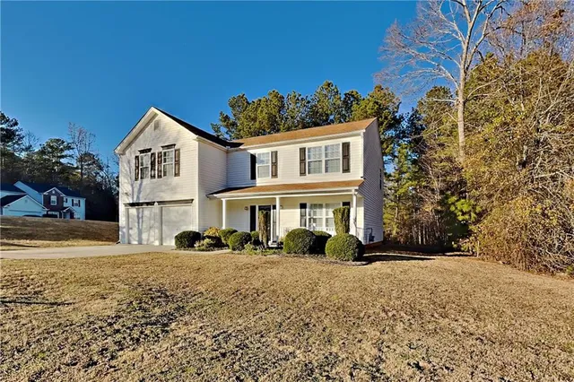 $2,275 | 19 Lakemoore Court, Douglasville, GA 30134