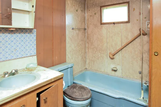 $89,900 | N5890 18th Court, Wild Rose, WI 54984