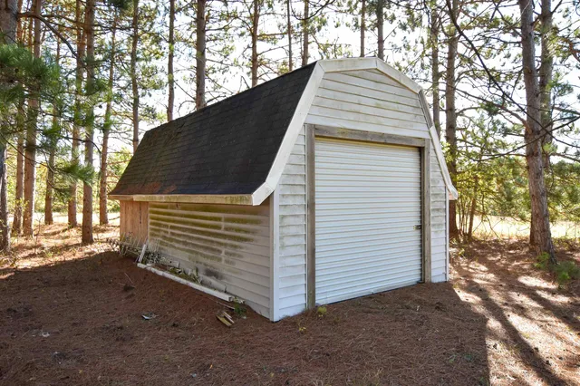 $89,900 | N5890 18th Court, Wild Rose, WI 54984