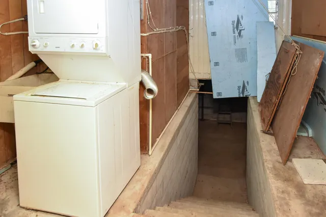 $89,900 | N5890 18th Court, Wild Rose, WI 54984