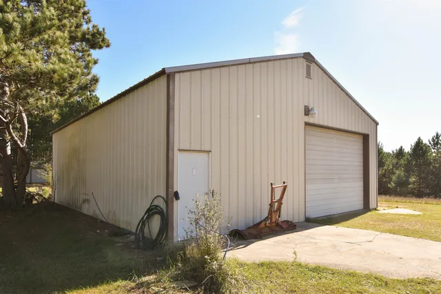 $89,900 | N5890 18th Court, Wild Rose, WI 54984