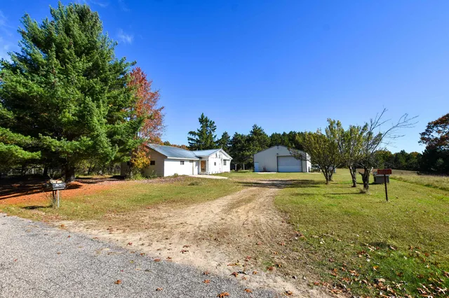 $89,900 | N5890 18th Court, Wild Rose, WI 54984