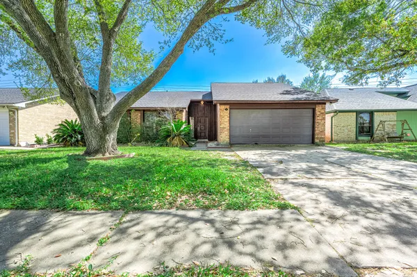 $2,100 | 14315 Swanfield Drive, Houston, TX 77083