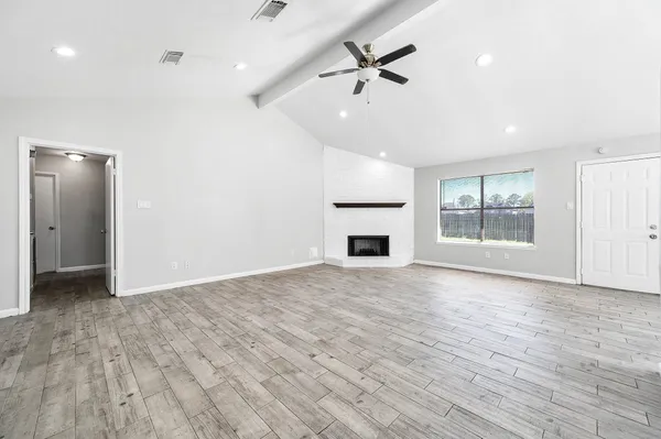 $2,100 | 14315 Swanfield Drive, Houston, TX 77083