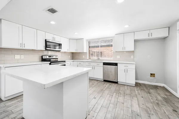 $2,100 | 14315 Swanfield Drive, Houston, TX 77083