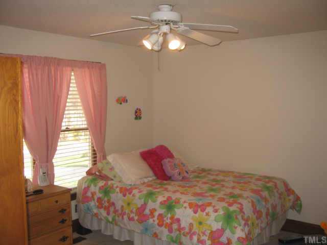 7505 Old Fox Trail Raleigh, NC 27613 - Photo 10 of 12 Gallery Image 10