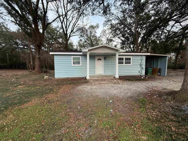 $1,200 | 765 Crawfordville Highway, Crawfordville, FL 32327
