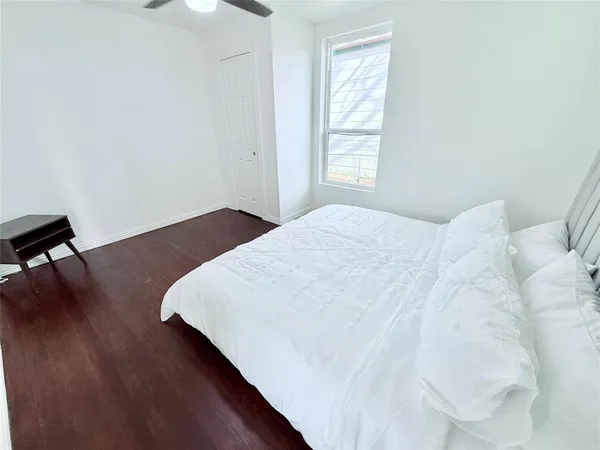$1,295 | 727 West Day Street, Denison, TX 75020