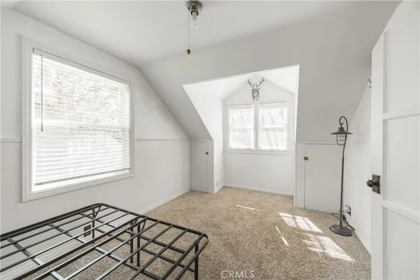 $2,100 | 185 Spruce Lane, Sugarloaf, CA 92386