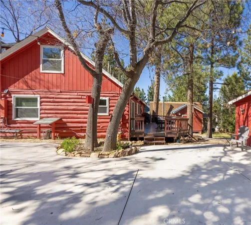 $2,100 | 185 Spruce Lane, Sugarloaf, CA 92386