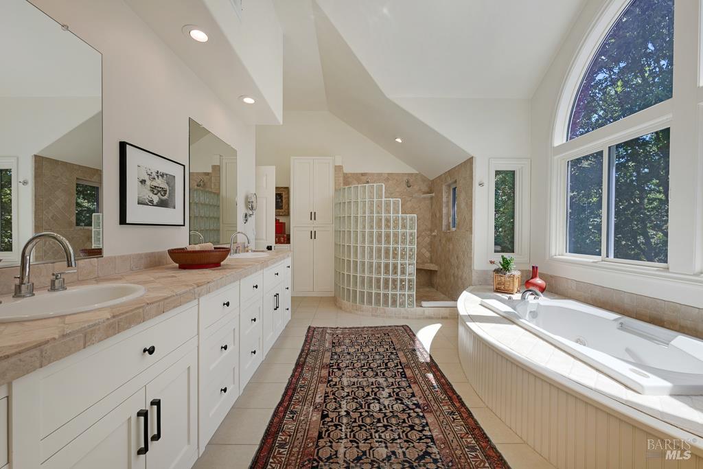 5519 Dry Creek Road Healdsburg, CA 95448 - Photo 21 of 43