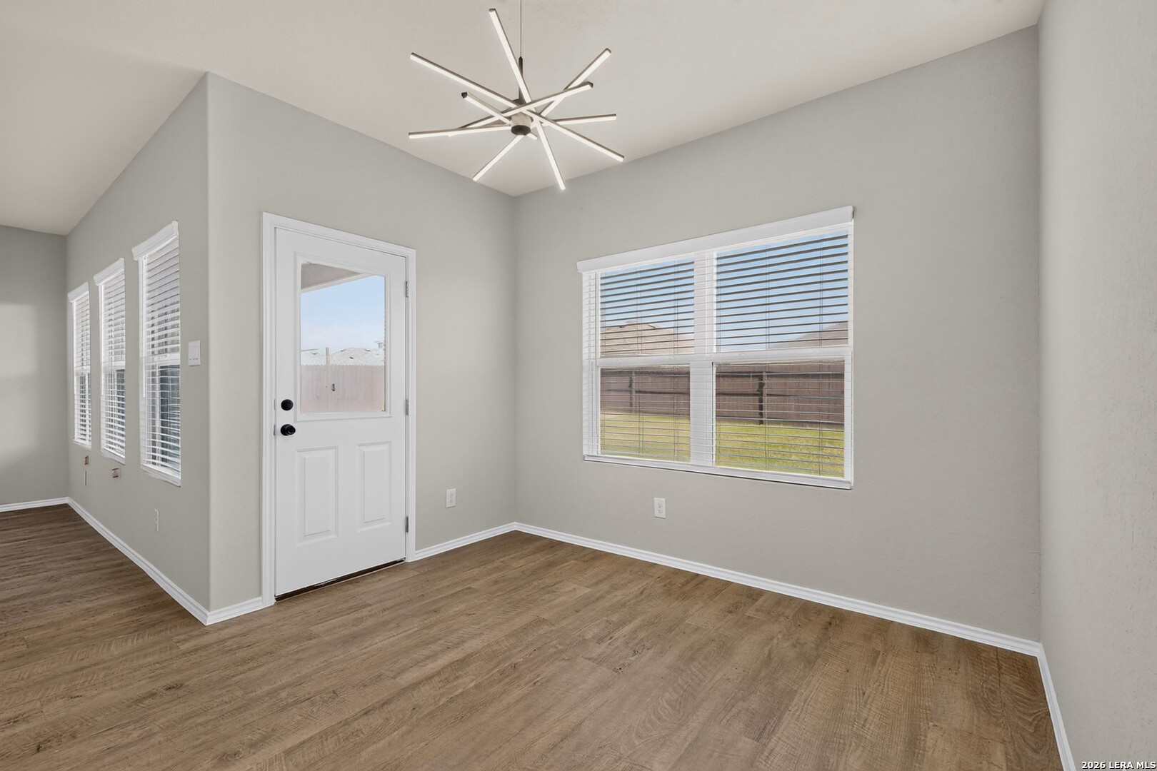 3300 Ridge Place Seguin, TX 78155 - Photo 8 of 40