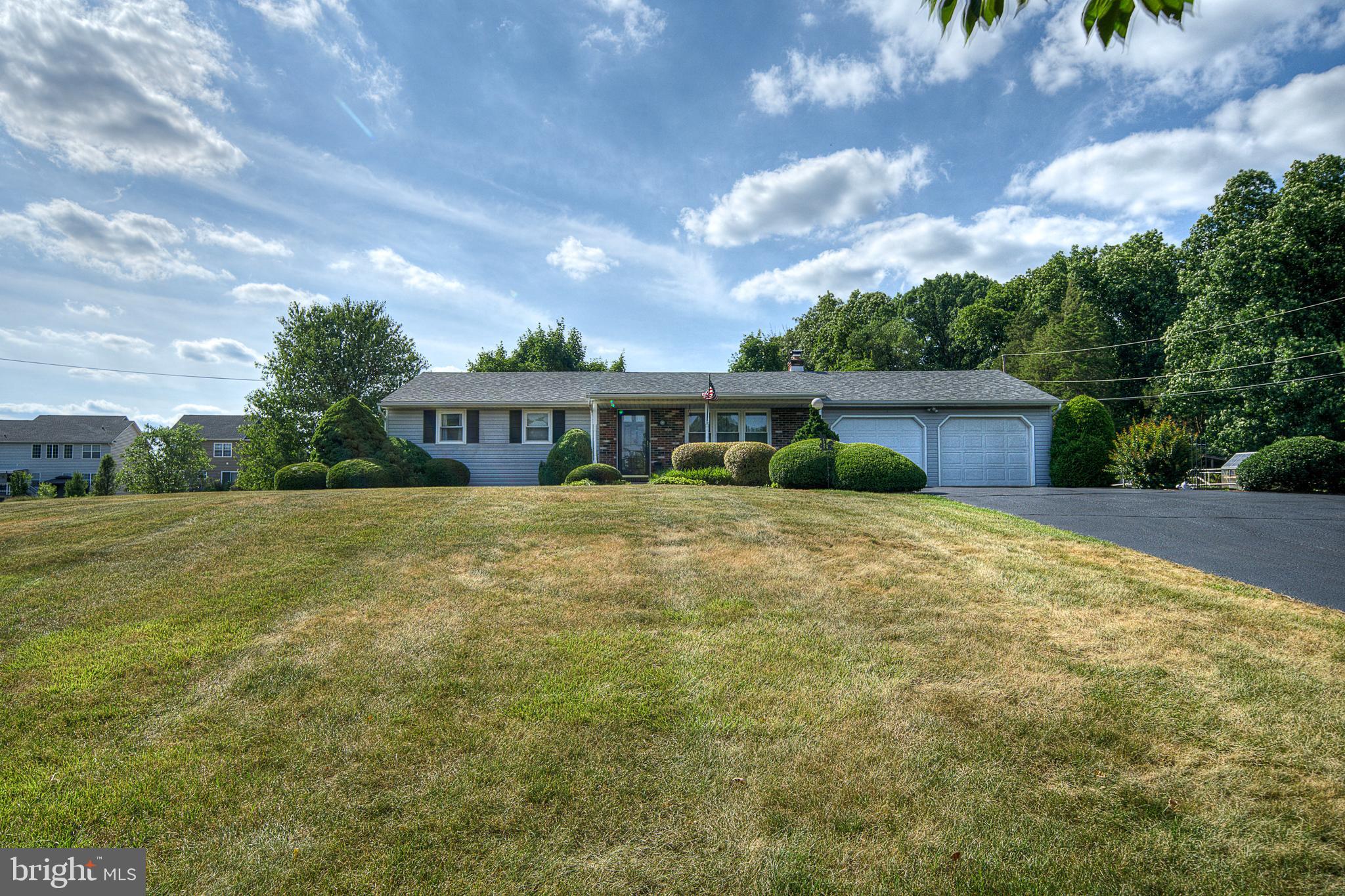 2281 East Buck Road Pennsburg, PA 18073 - Photo 1 of 66 Gallery Image 1