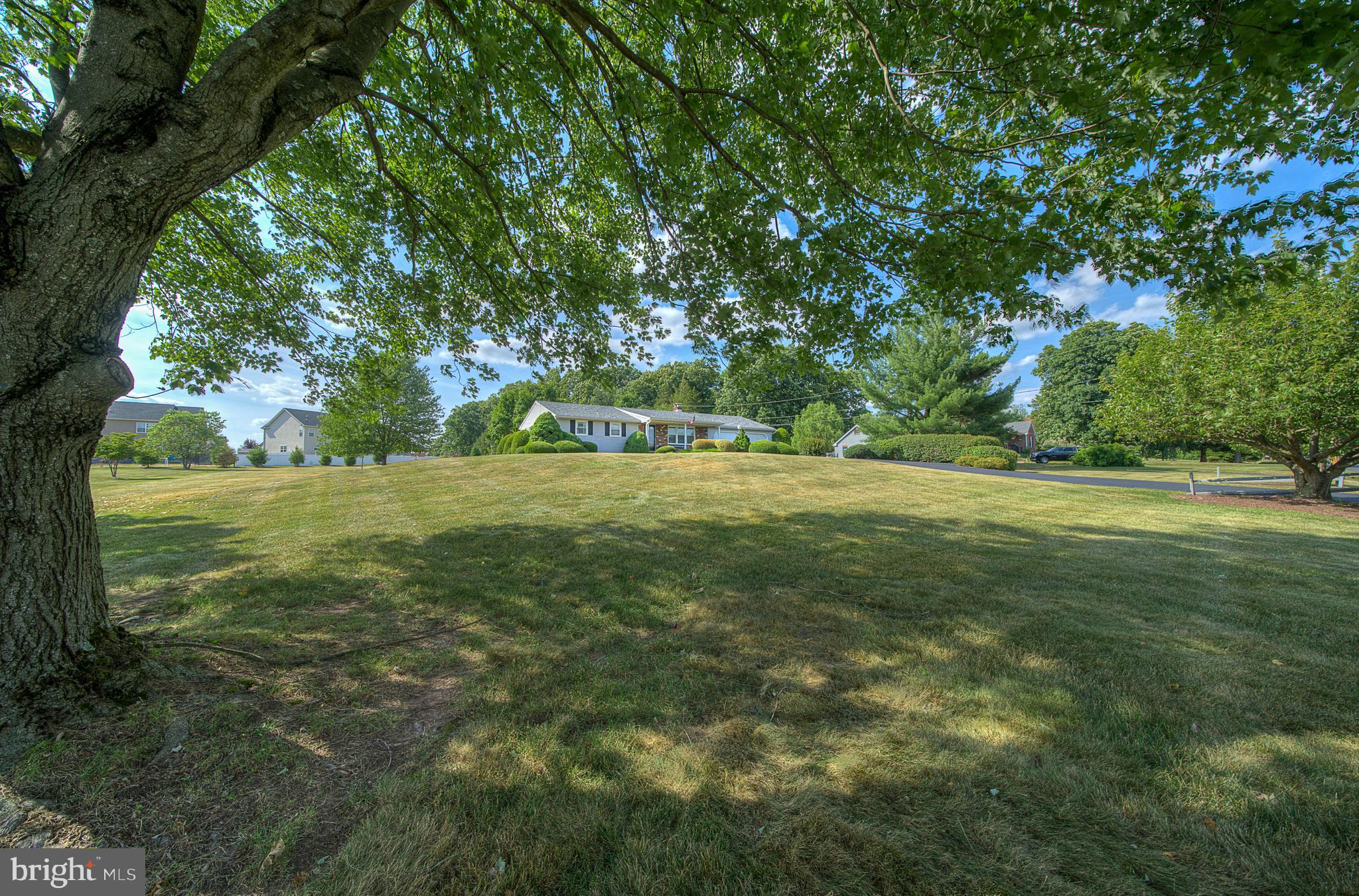 2281 East Buck Road Pennsburg, PA 18073 - Photo 7 of 66 Gallery Image 7