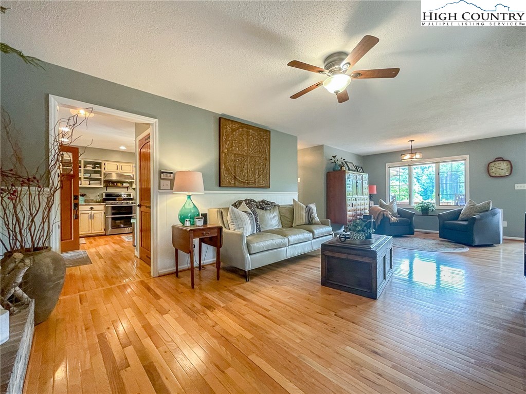 4850 US Highway 421 Vilas, NC 28692 - Photo 15 of 46 a living room with furniture and a wooden floor