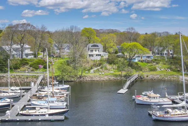 $3,200,000 | 25 Sea Street, Camden, ME 04843