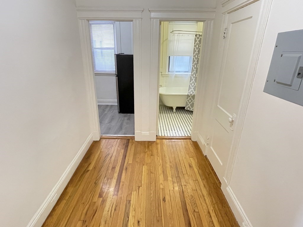 15 Park Drive, Unit 12 Boston, MA 02215 - Photo 4 of 11