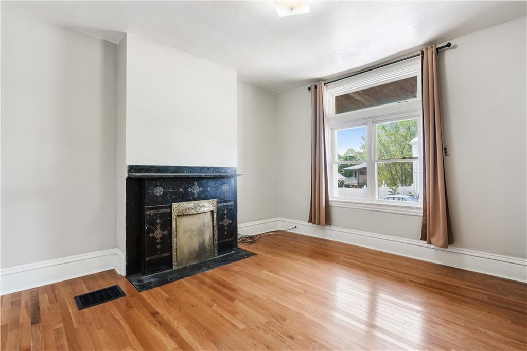 316 North Mathilda Street Pittsburgh, PA 15224 - Photo 5 of 23 Gallery Image 5