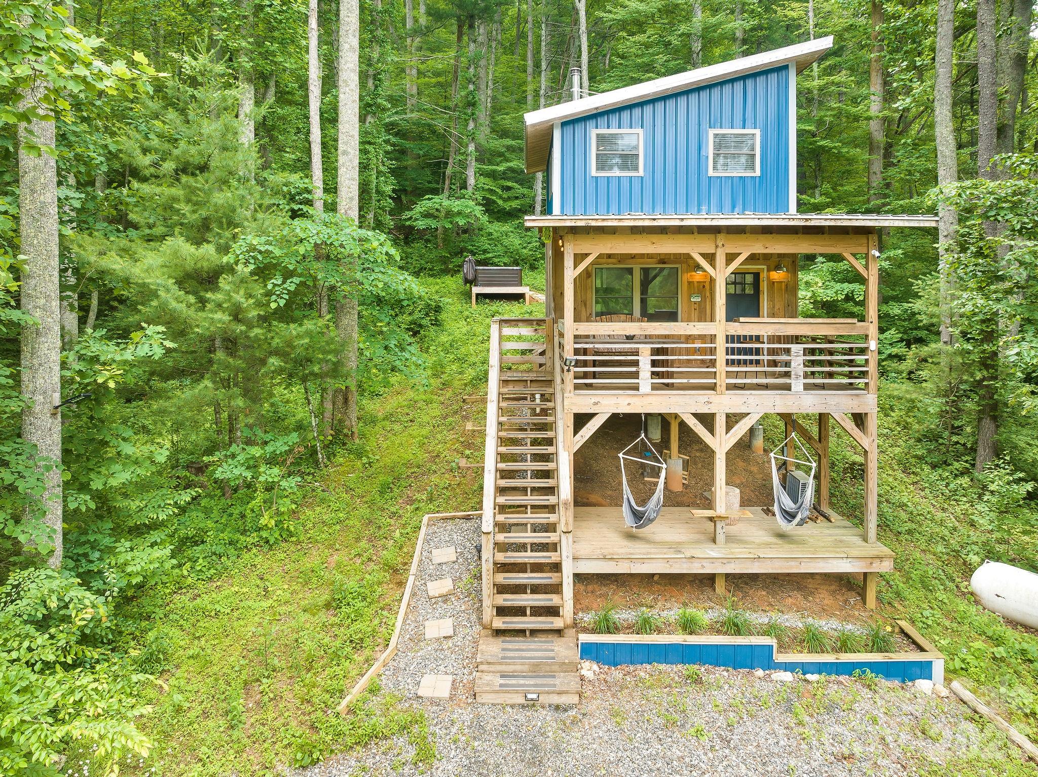 2504 Upper Paw Paw Road Marshall, NC 28753 - Photo 1 of 41