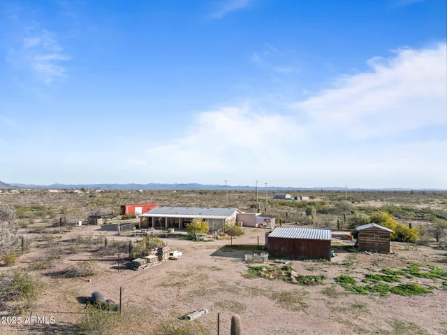 $525,000 | 30040 West Redbird Road, Wittmann, AZ 85361