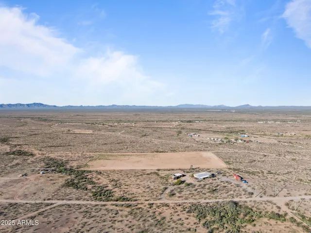 $525,000 | 30040 West Redbird Road, Wittmann, AZ 85361