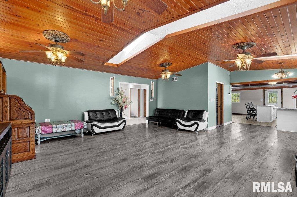 705 13th Street West Milan, IL 61264 - Photo 12 of 31