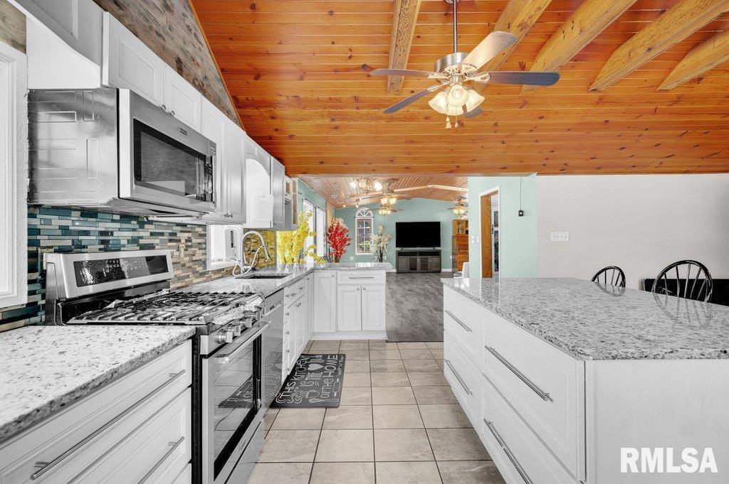 705 13th Street West Milan, IL 61264 - Photo 7 of 31