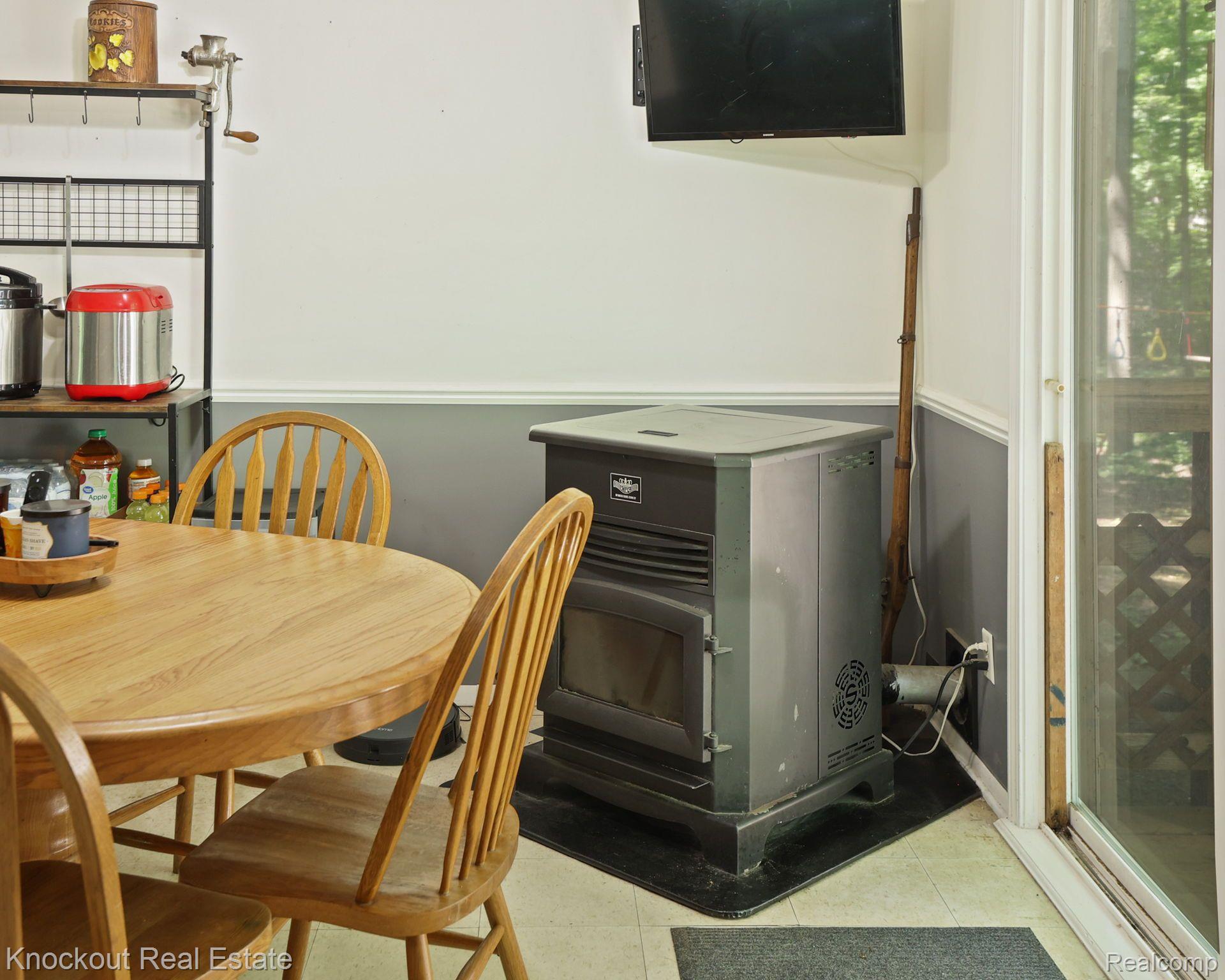 4501 Phillips Road Kingston, MI 48741 - Photo 17 of 46 Gallery Image 17