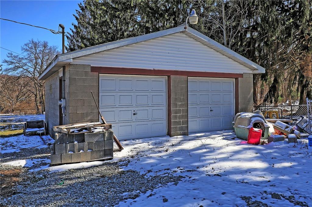 278 Freeman Falls Road Acme, PA 15610 - Photo 6 of 24 Gallery Image 6