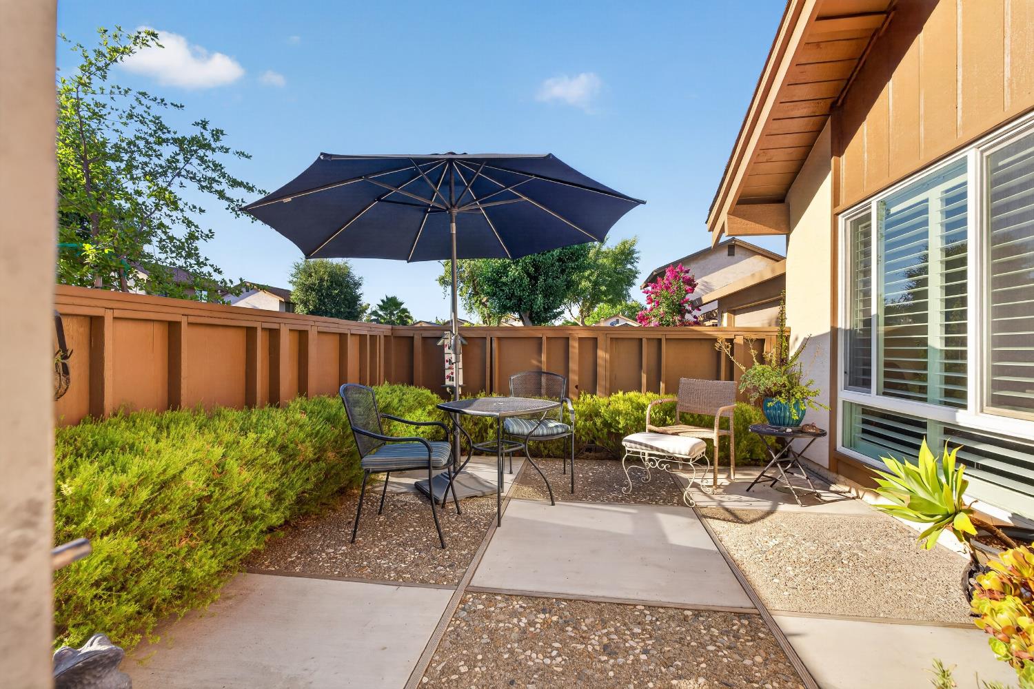 613 Edgebrook Court Modesto, CA 95354 - Photo 4 of 30