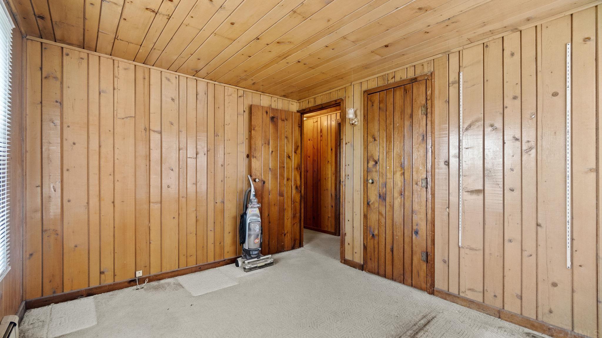 205 Worth Road Auburn, IN 46706 - Photo 15 of 22 Gallery Image 15