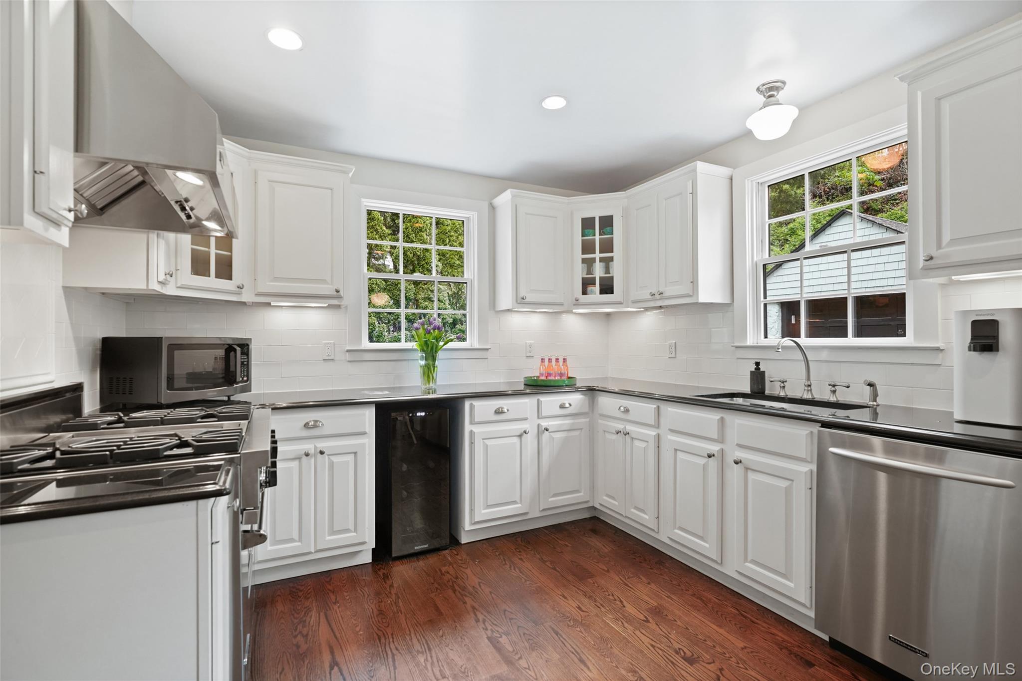 29 Wellyn Road Bronxville, NY 10708 - Photo 11 of 27