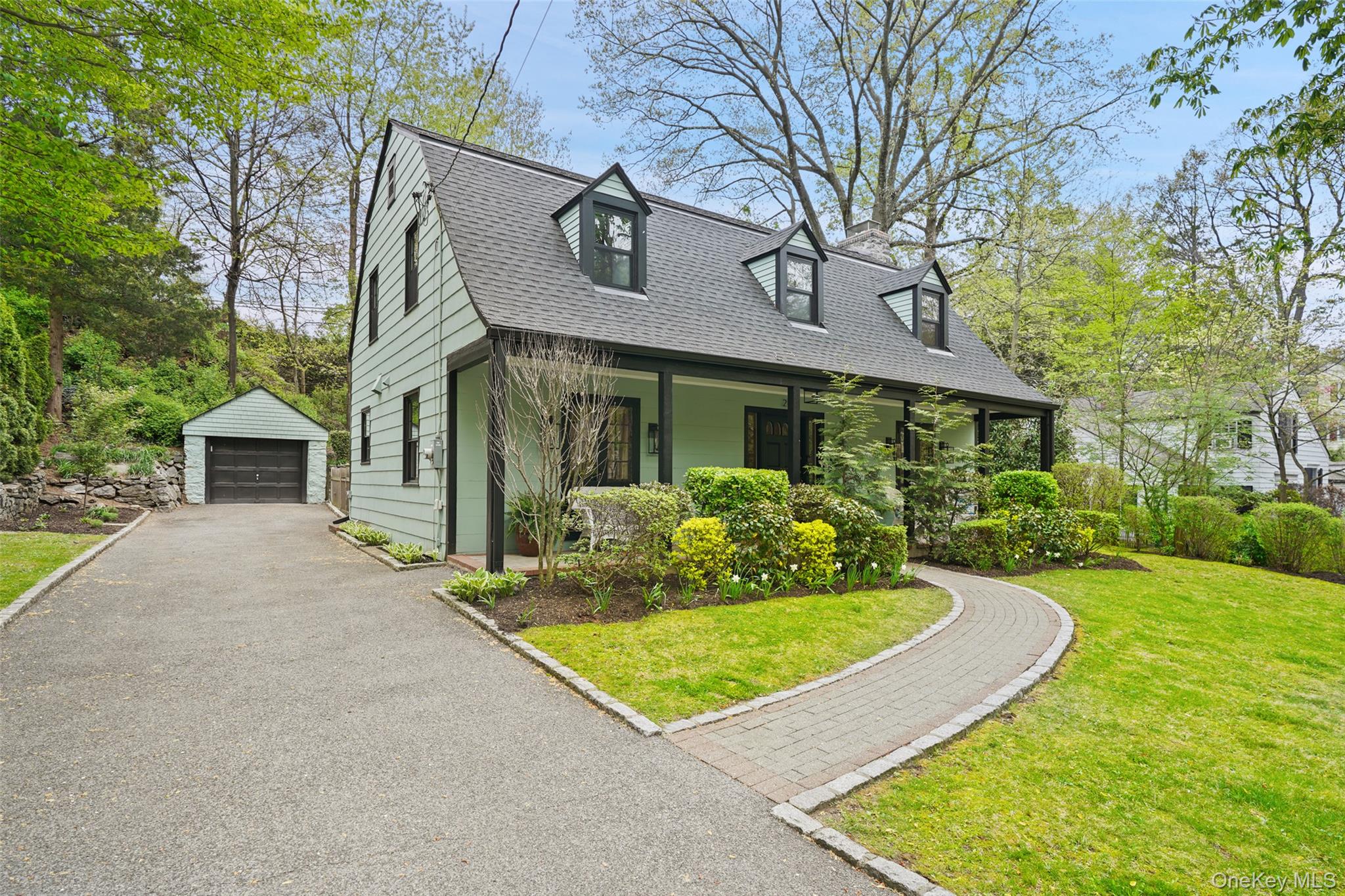 29 Wellyn Road Bronxville, NY 10708 - Photo 2 of 27