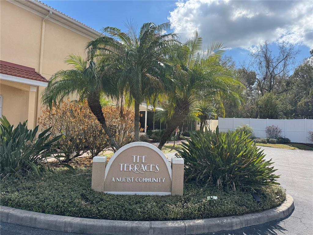 21007 Sunpoint Way, Unit 202 Lutz, FL 33558 - Photo 2 of 26