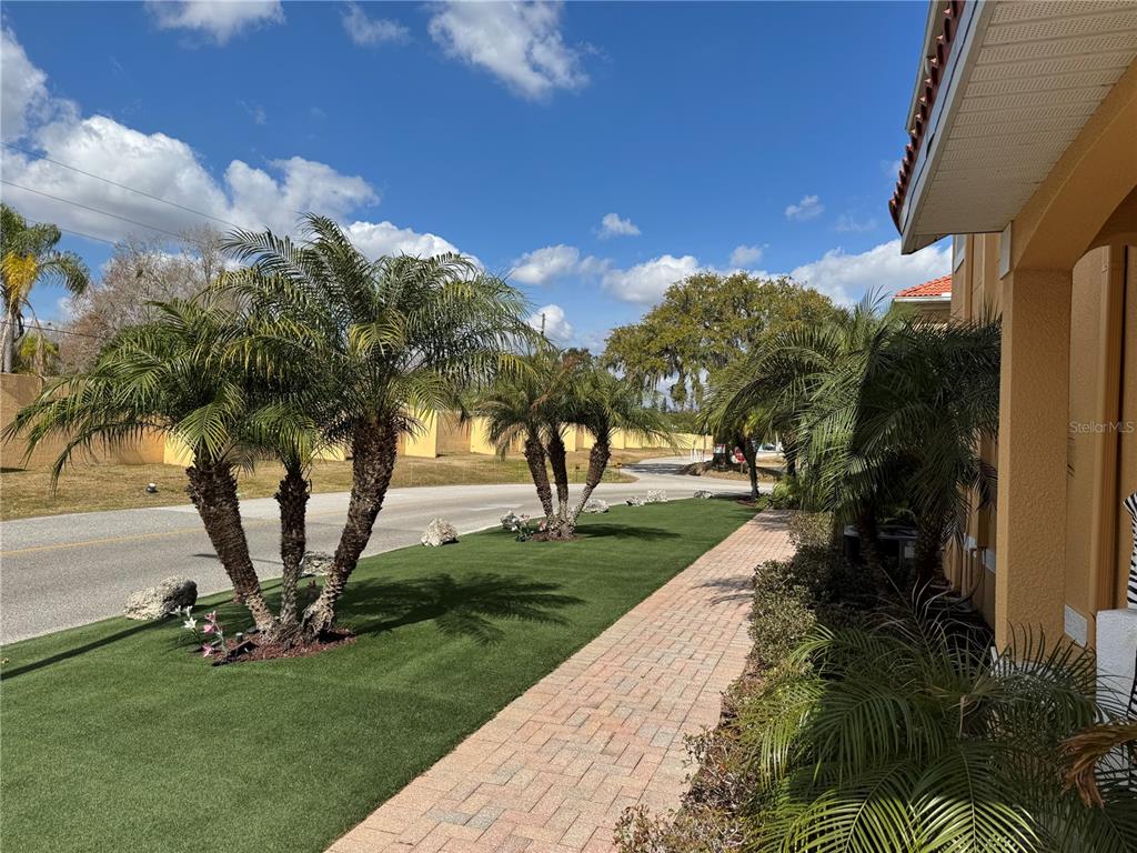 21007 Sunpoint Way, Unit 202 Lutz, FL 33558 - Photo 4 of 26