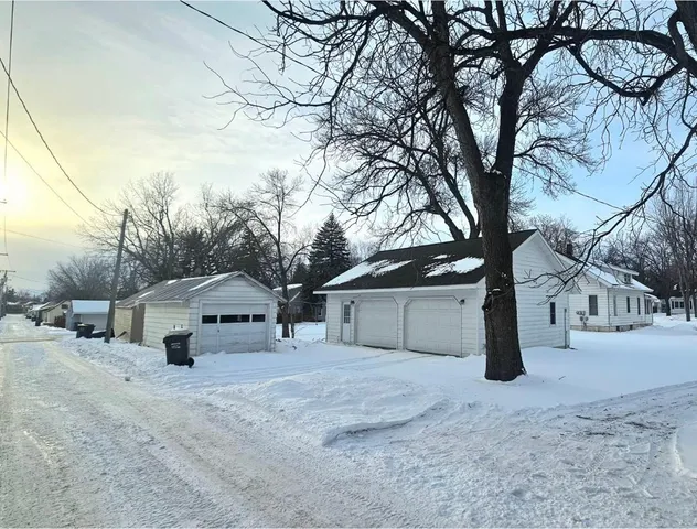 $145,000 | 202 East 1st Street, Morris, MN 56267