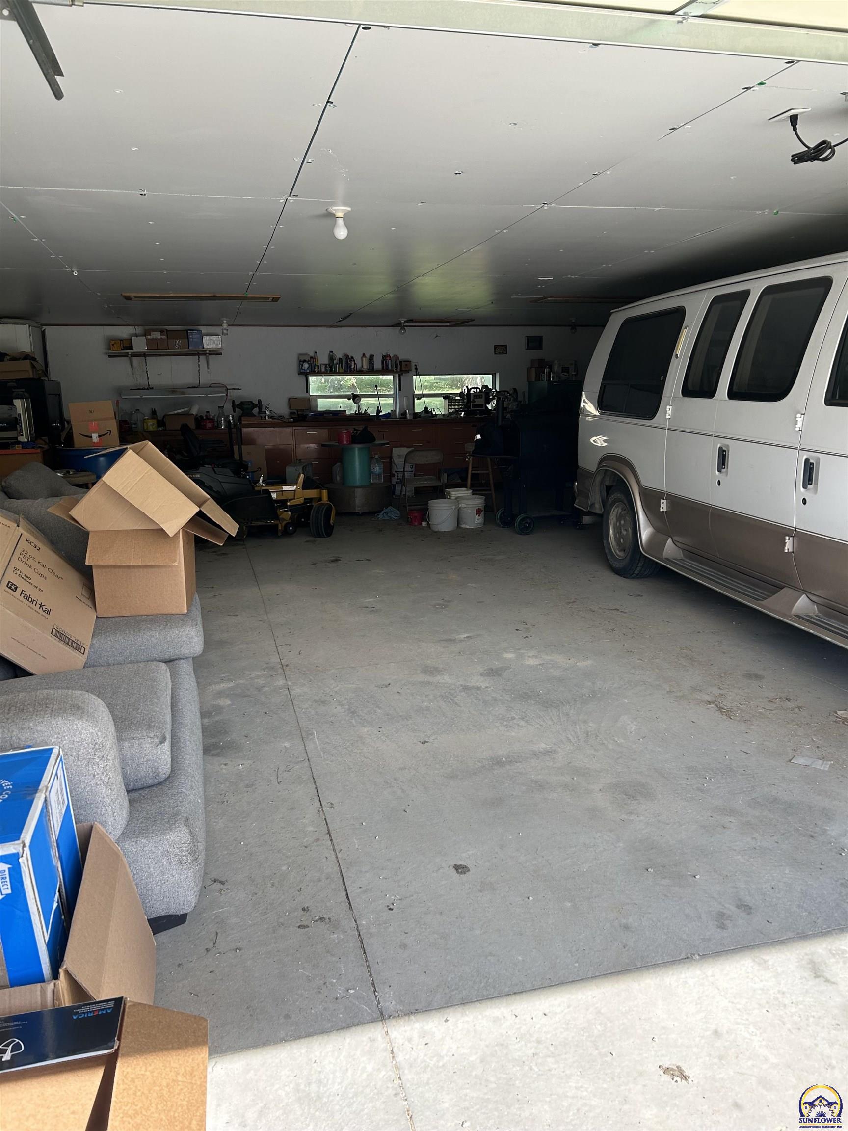 608 4th Street Madison, KS 66860 - Photo 23 of 24 Shop