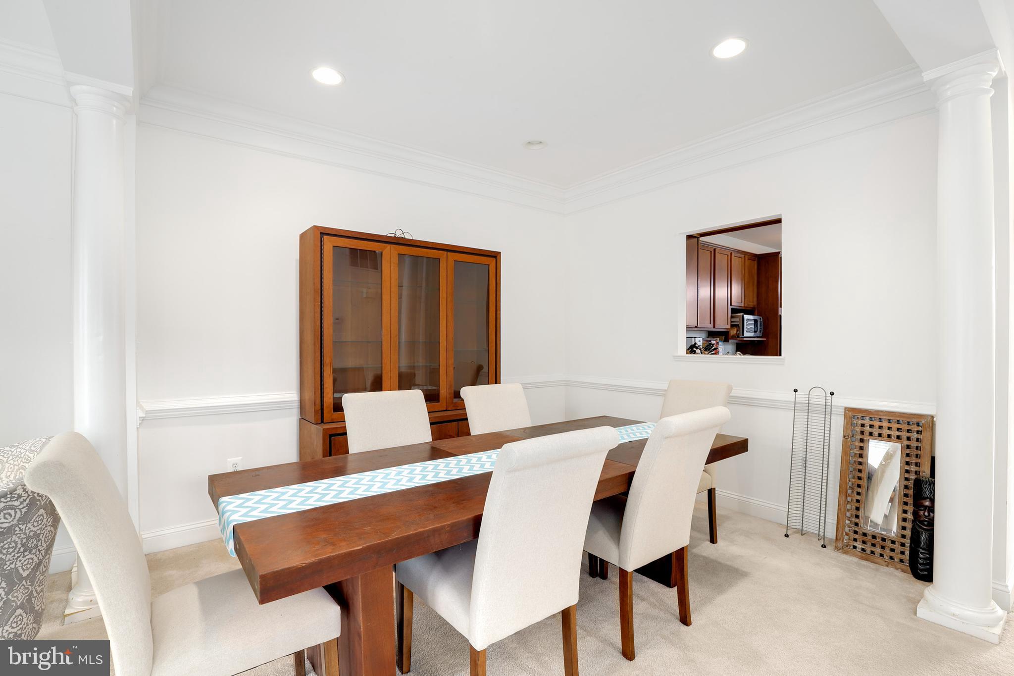 25862 Commons Square Chantilly, VA 20152 - Photo 11 of 42