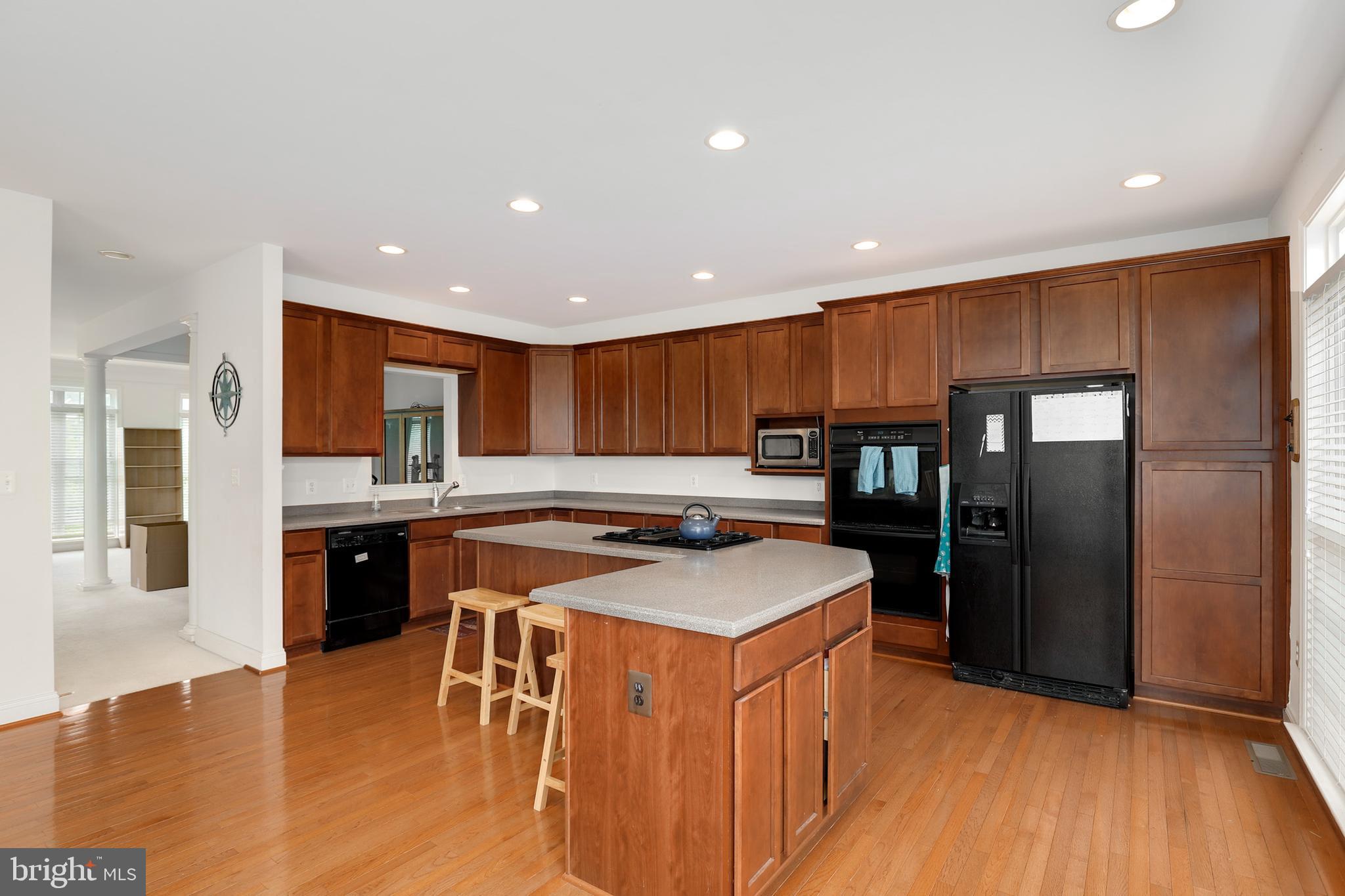 25862 Commons Square Chantilly, VA 20152 - Photo 14 of 42