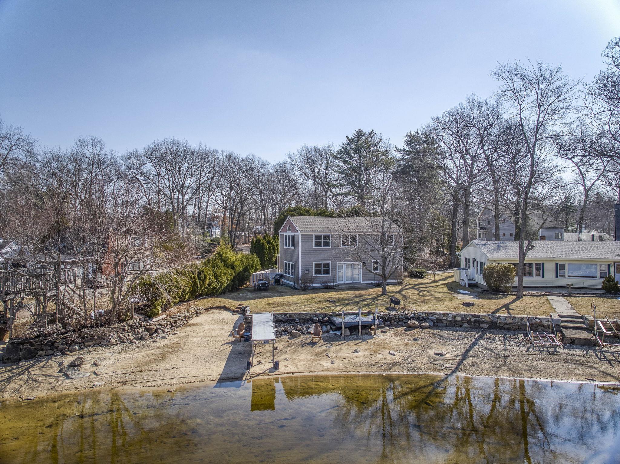 105 Conleys Grove Road Derry, NH 03038 - Photo 11 of 40