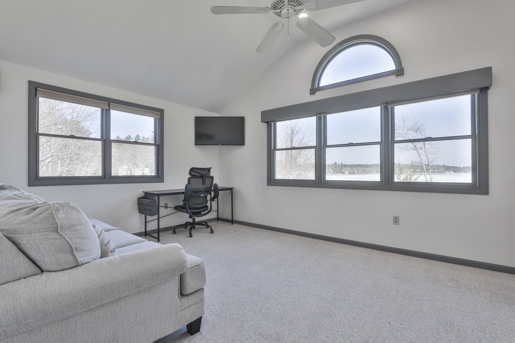 105 Conleys Grove Road Derry, NH 03038 - Photo 29 of 40