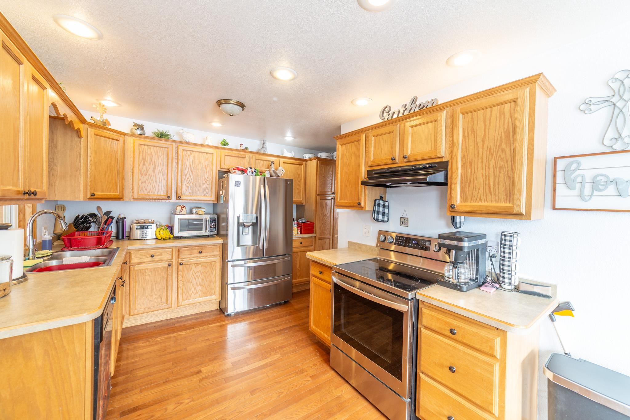 449 North Clinton Street Princeton, WI 54968 - Photo 2 of 42