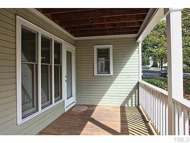 2821 Edridge Court, Unit 101 Raleigh, NC 27607 - Photo 19 of 25 Porch