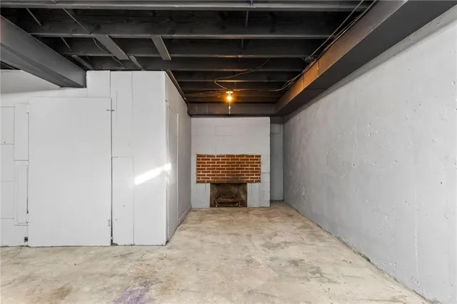 $283,000 | 5405 North Central Street, Kansas City, MO 64118